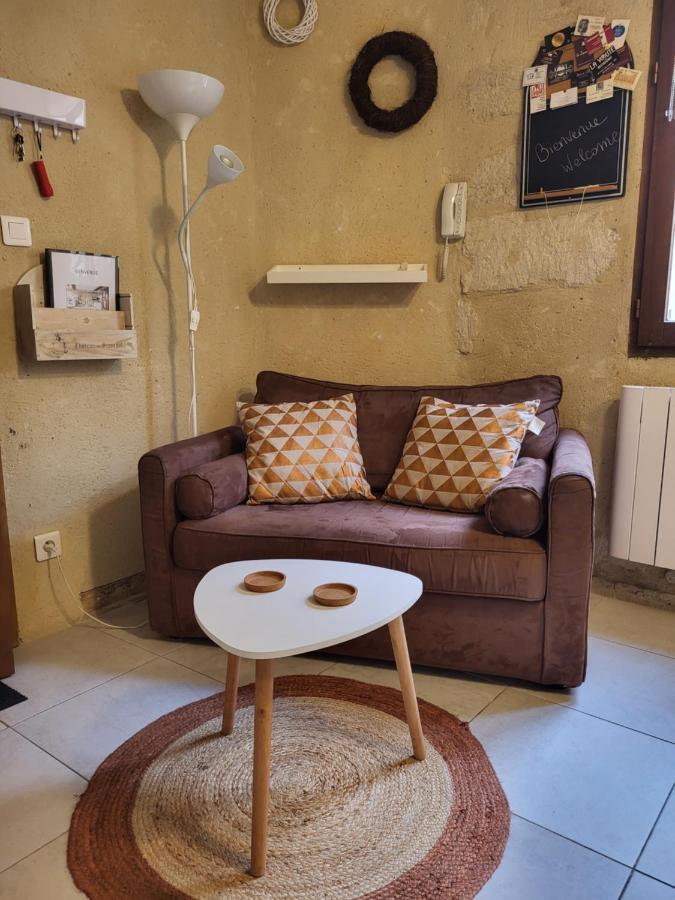 Ravissant Studio Uzes Exterior photo